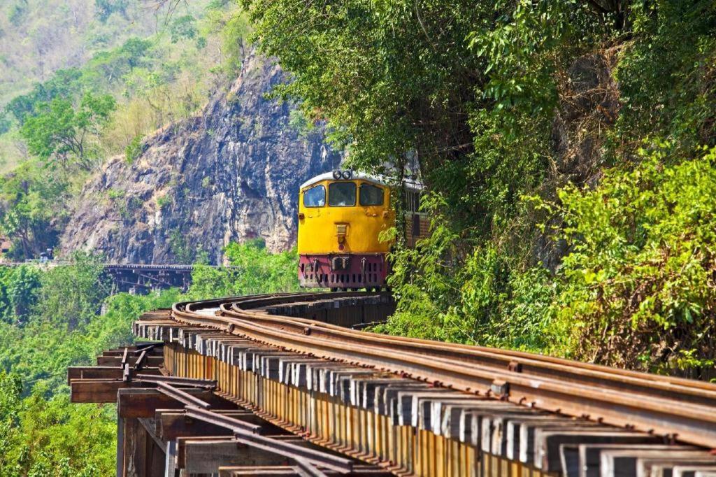 Monaz River Kwai Kanchanaburi Exterior foto
